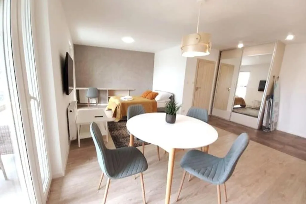 Old Town Apartments - Kacik 60 Krakow